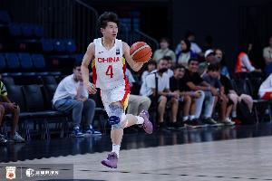 九游体育登录-将征战CUBAL！广东男篮青年队后卫何文炜拟保送清华大学