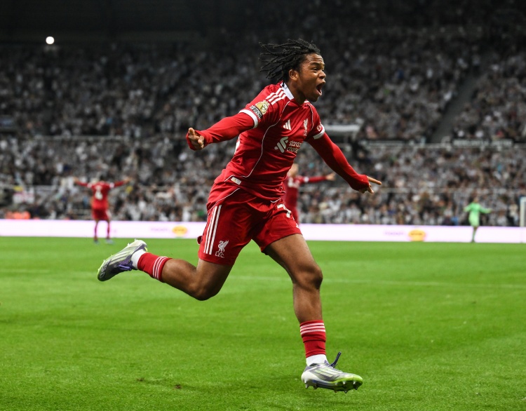 九游体育入口-季前独造5球并献首秀绝杀，新星恩古莫哈能否成为红军新一代核心