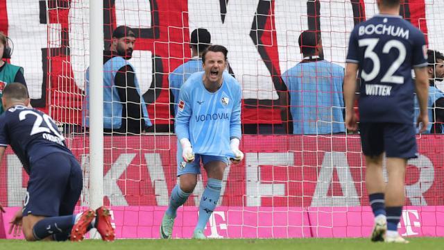 世界杯九游体育-在戈雷茨卡眼前净吞3蛋，波鸿掉回德乙进入倒计时