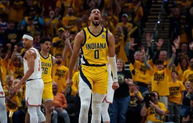 比分直播-防守变招锁死布朗森 魔法哈利找回自己保主场不败