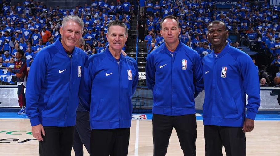 九游体育-美媒：新赛季教练挑战出界球将由回放中心复核，无需当值裁判观看