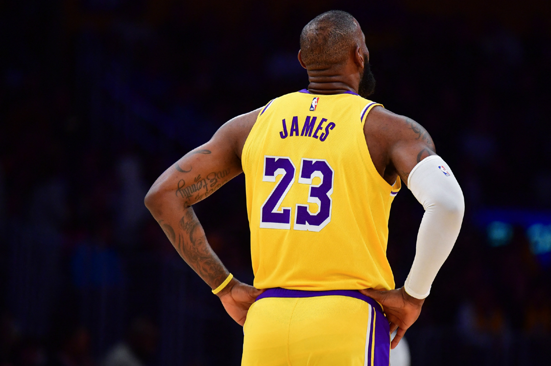 九游体育官网-合并后总决赛得分：詹姆斯！进攻端胜利贡献值历史第一：詹姆斯！