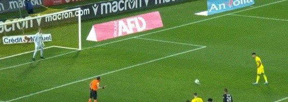 比分直播-【法甲】梅西助攻 内马尔破门+失点 巴黎先丢3球负