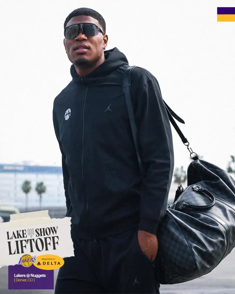 西6vs西5！湖人官方晒球员登机照：前进高海拔，下一站丹佛